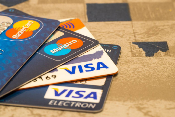 Carte Visa Electron : l'essentiel à savoir