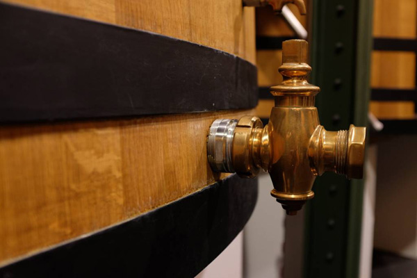 Investir dans le vin : le guide complet pour rentabiliser vos placements